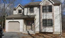 52 Whippoorwill Dr Bushkill, PA 18324