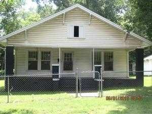 214 9th St S, Bessemer, AL 35020