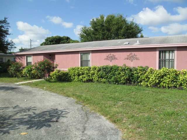 1608 Crandon Ave, West Palm Beach, FL 33407