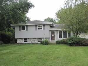 2625 Violet Ct, Racine, WI 53402