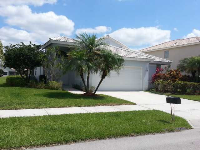 4075 Sea Grape Cir, Delray Beach, FL 33445