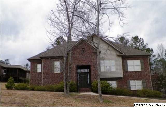 1019 Lakeview Ln, Calera, AL 35040