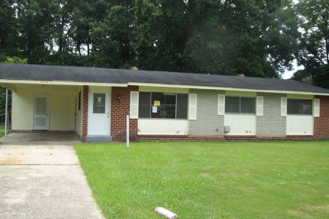 1018 Brighton Rd, Columbus, GA 31906