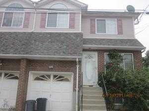 18 Thistle Ct, Staten Island, NY 10304