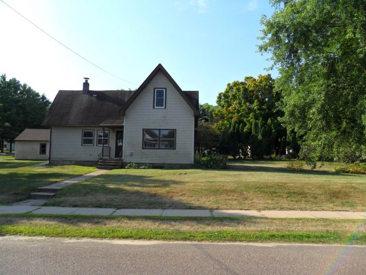 202 Main Street, Knapp, WI 54749