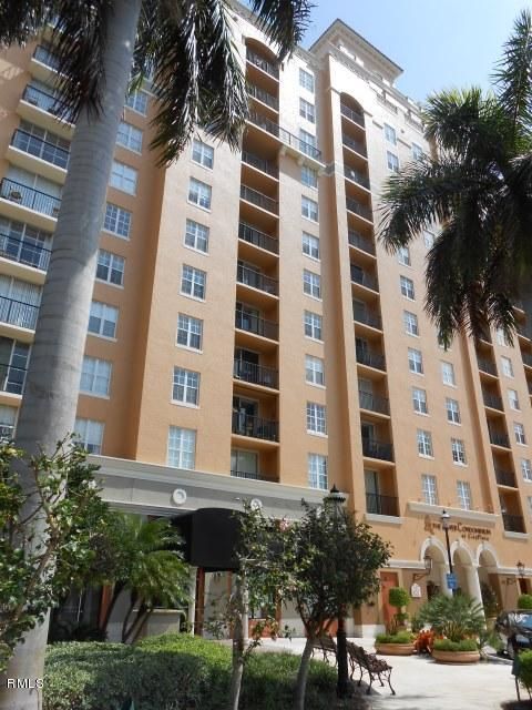 651 Okeechobee Blvd Apt 302, West Palm Beach, FL 33401