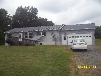 83 Highland Drive, Hawley, PA 18428