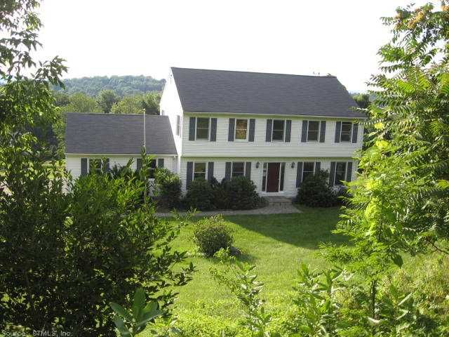 3 Henry Dr, New Milford, CT 06776