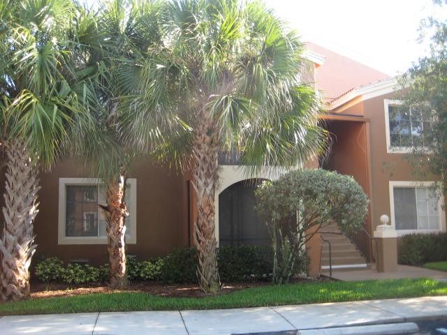 1160 Reserve Way Apt 107, Naples, FL 34105