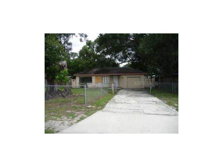 2505 W Kenmore Ave, Tampa, FL 33614