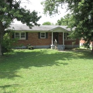 5609 Briscoe Ridge Ln, Louisville, KY 40219