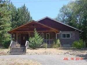 243 Verna Ln, Grants Pass, OR 97527