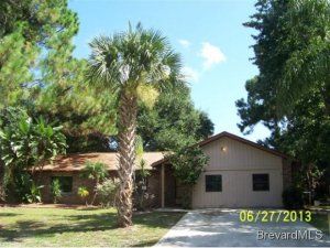 621 Bluefields St Se, Palm Bay, FL 32909