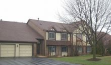 410 Ramblewood Dr Apt B Glen Ellyn, IL 60137