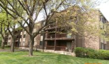 450 Raintree Ct Unit 1a Glen Ellyn, IL 60137