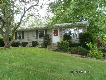 3791 Lee Ann Dr, Barberton, OH 44203