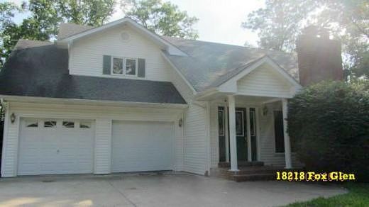 Fox Glen Lane, Warrenton, MO 63383