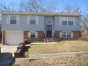 160 Saturn Cir, Radcliff, KY 40160