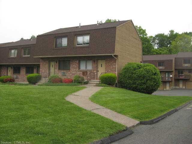 895 Matthews St Apt 38, Bristol, CT 06010