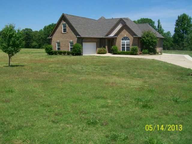 407 Cold Water Bnd, Holly Springs, MS 38635
