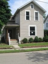 8 E National Dr, Newark, OH 43055