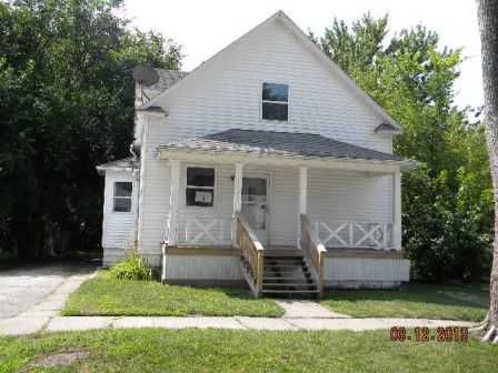 1727 Wood St, Saginaw, MI 48602