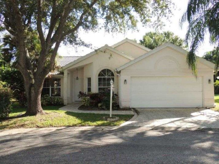 12720 Eagle Pointe Cir, Fort Myers, FL 33913