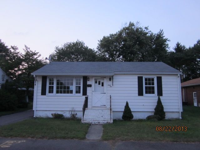 65 Dalton Avenue, Waterbury, CT 06705