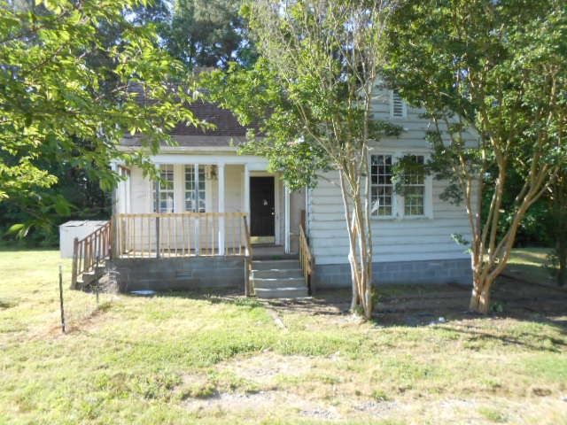 410 Uzzles Pond Rd, Smithfield, NC 27577