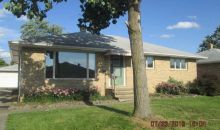 4721 Brook Ln Cleveland, OH 44144