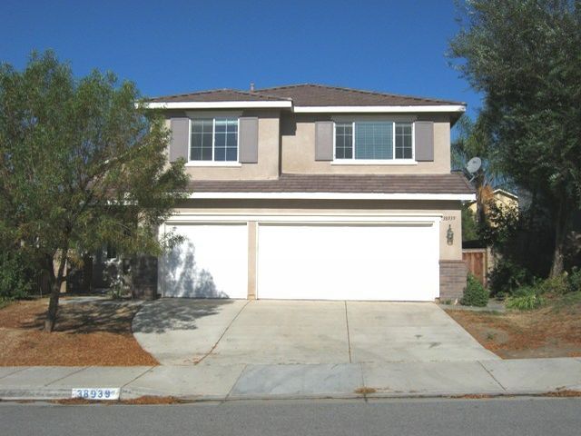 38939 Autumn Woods Road, Murrieta, CA 92563