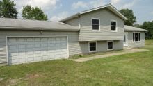 10733 Jones Road Diamond, OH 44412