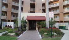 7775 YARDLEY DR # 111 Fort Lauderdale, FL 33321