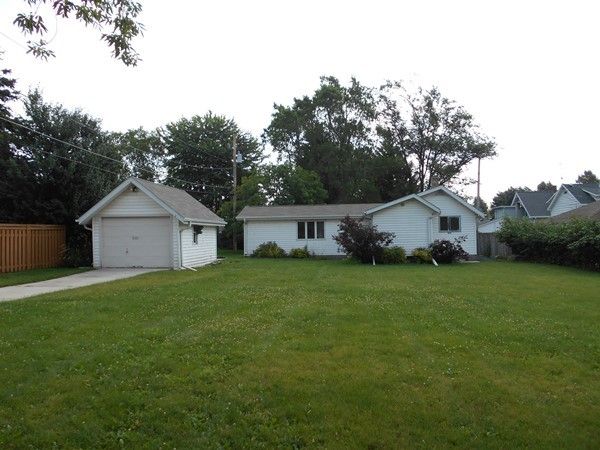 3111 N 13th St, Sheboygan, WI 53083