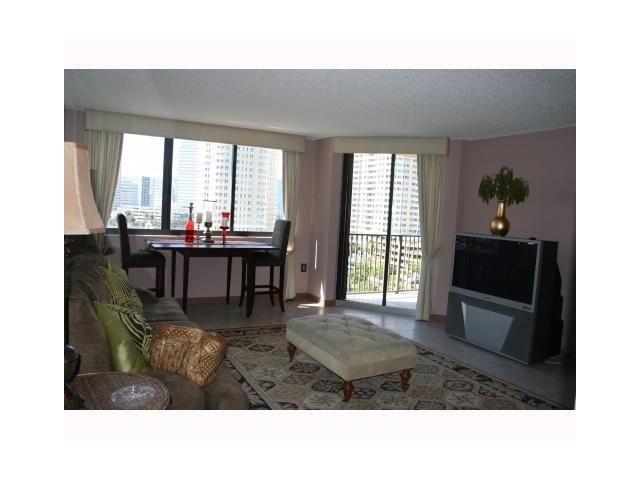 540 BRICKELL KEY DR # 1111, Miami, FL 33131