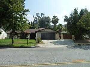 3758 Piedmont Dr, Highland, CA 92346