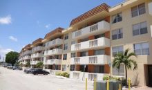 1800 Sans Souci Blvd Apt 132 Miami, FL 33181