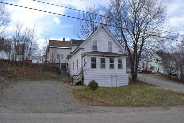 53 Oak St, Millinocket, ME 04462