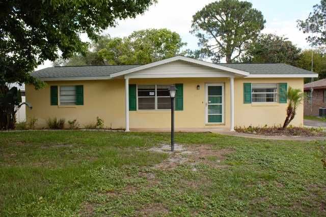 227 Quail Ave, Sebring, FL 33870