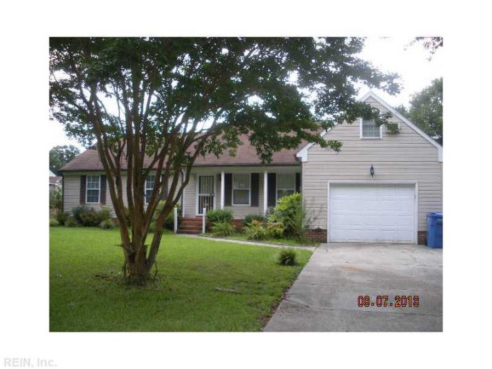 335 Fernwood Farms Rd, Chesapeake, VA 23320