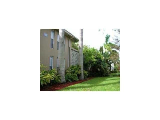 6330 SW 79 ST # 3, Miami, FL 33143