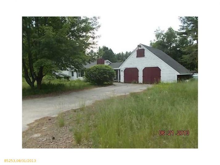 39 Eastland St, Fryeburg, ME 04037