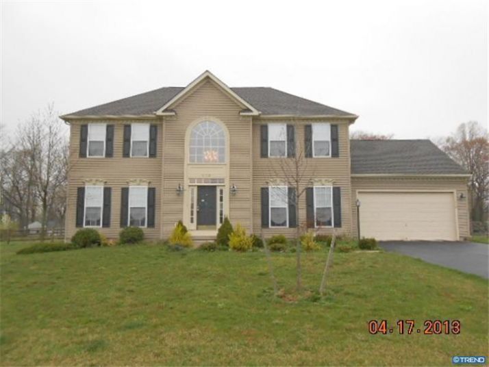 130 Hemlock Dr, Cochranville, PA 19330