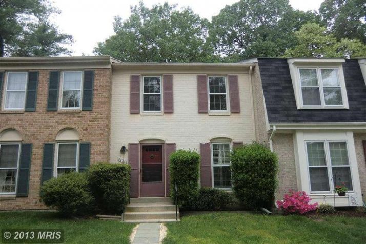 20202 Maple Leaf Ct, Montgomery Village, MD 20886