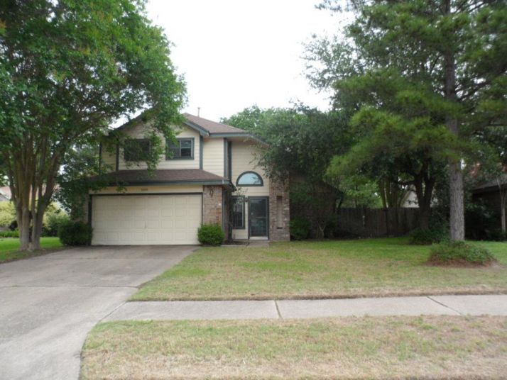 8606 Pine Falls Drive, Houston, TX 77095