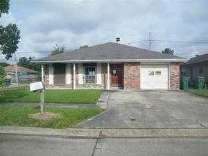 2301 Williamsburg Dr, La Place, LA 70068