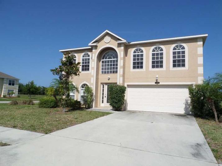 5966 Ridge Lake Cir, Vero Beach, FL 32967