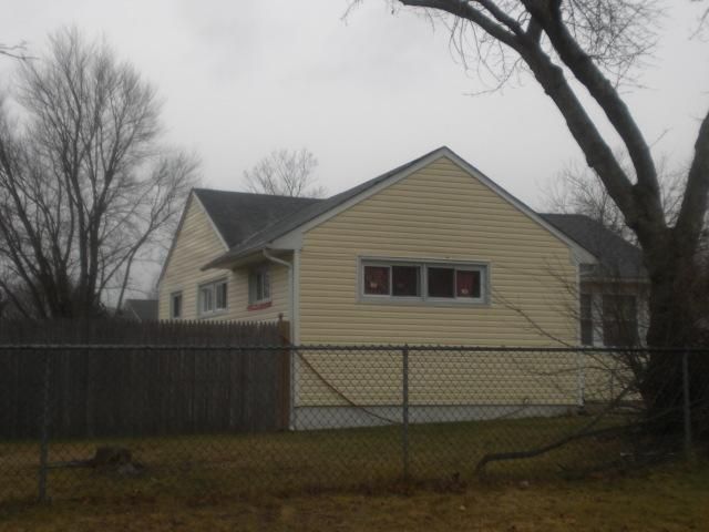 20 Birch Street, Central Islip, NY 11722