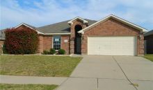 6101 Winter Park Ln Arlington, TX 76018