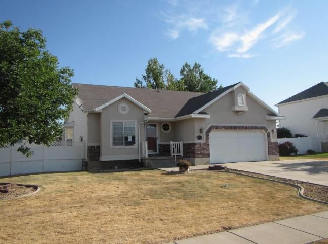 1134 West 200 South, Clearfield, UT 84015